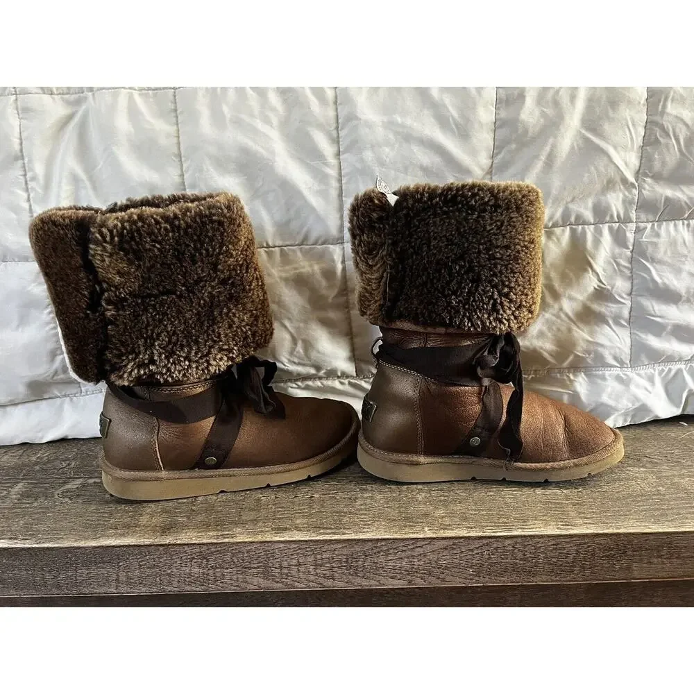 Ugg Limited Edition Bronze Metallic Ribbon Boots Women's size 6 NWOB
